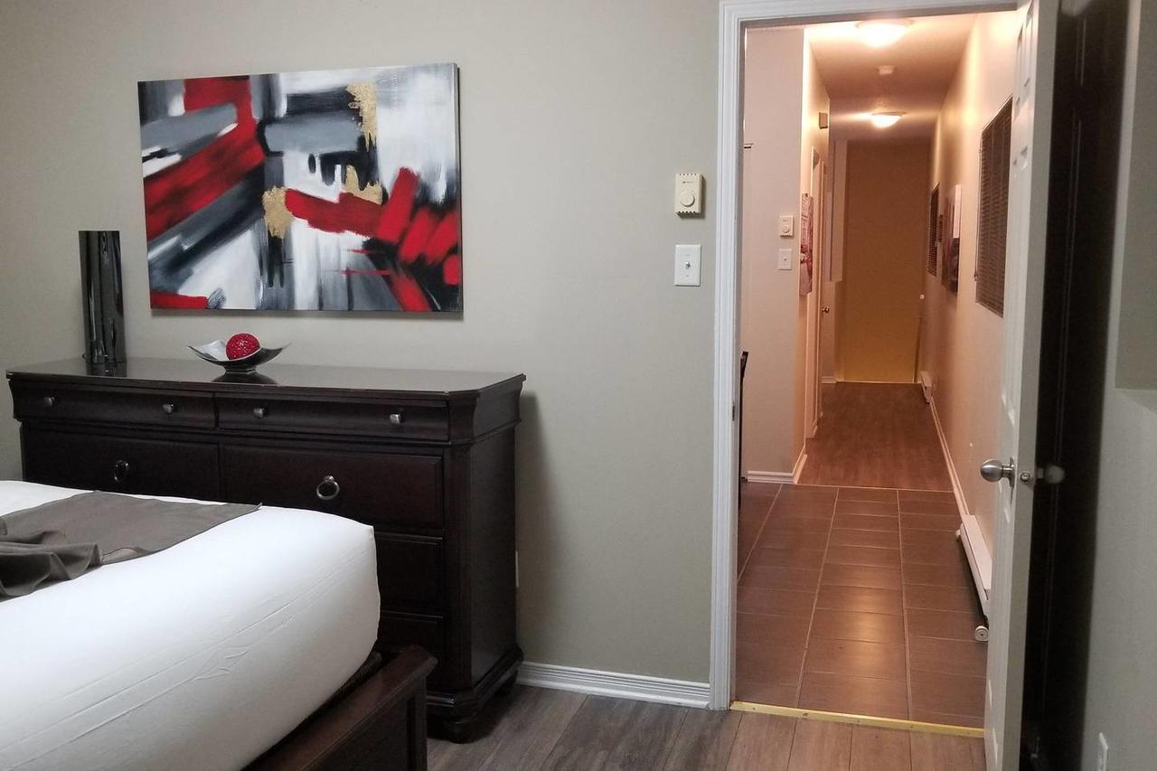 Sweet 2-Bedroom Penthouse Apartment By Amazing Property Rentals Gatineau Exterior foto